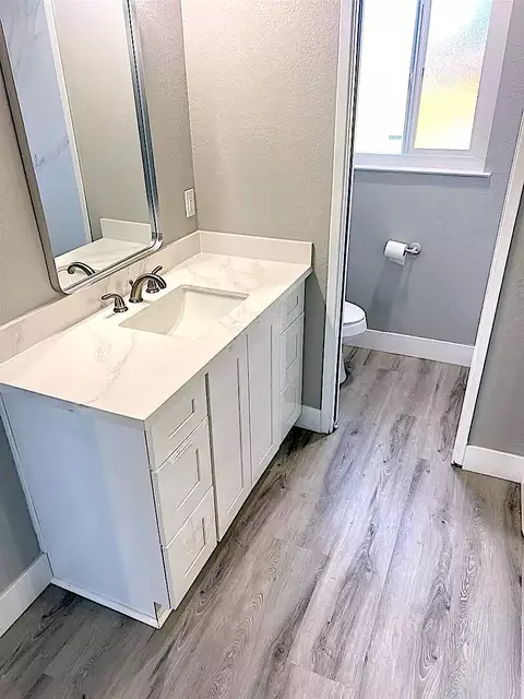 681 E Minnesota Ave, Turlock, CA 95382 photo 18