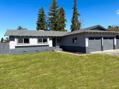 681 E Minnesota Ave, Turlock, CA 95382 photo 3