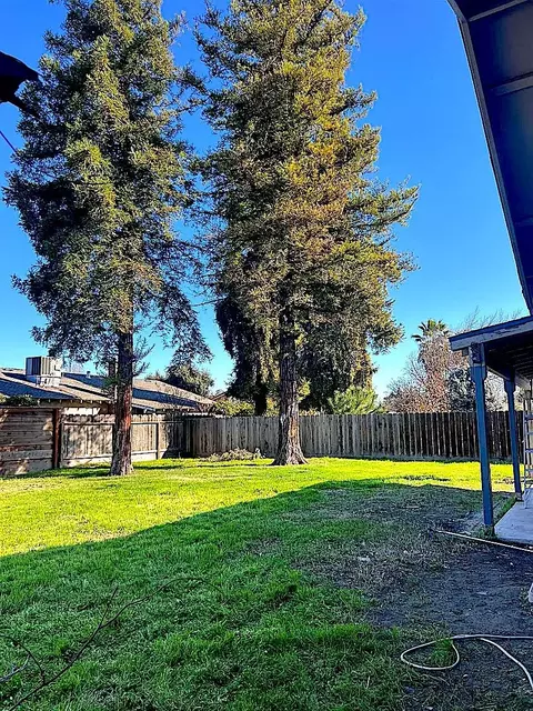 681 E Minnesota Ave, Turlock, CA 95382 photo 22