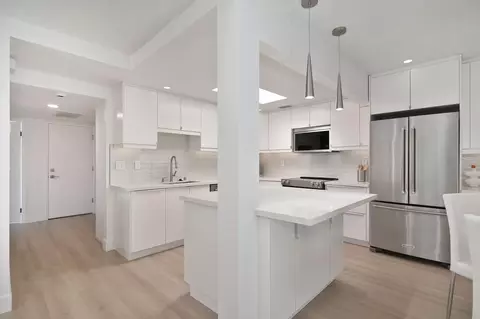 Kitchen - 219 Lindo Ln, Davis, CA 95616 photo 6 of 6