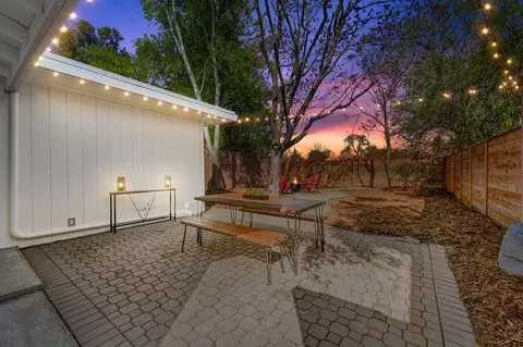 Exterior - 219 Lindo Ln, Davis, CA 95616 photo 5 of 16