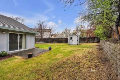 8450 Staghorn Ct, Antelope, CA 95843 photo 30