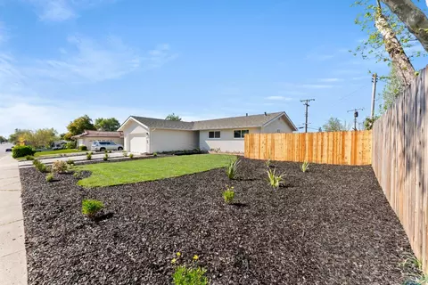 6525 Markley Way, Carmichael, CA 95608 photo 7
