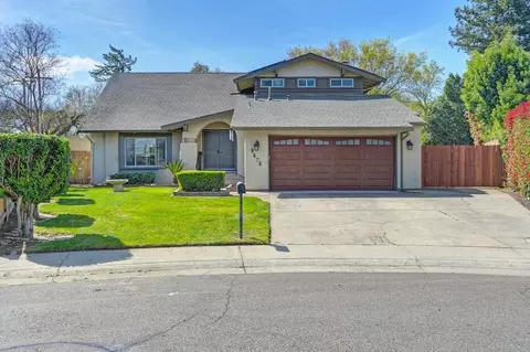 9876 Vista Grande Way, Elk Grove, CA 95624