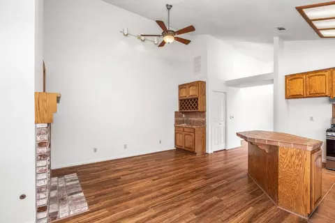 805 Edinburgh Dr, Modesto, CA 95350 photo 13
