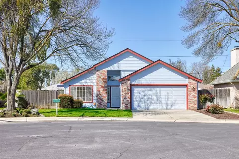 805 Edinburgh Dr, Modesto, CA 95350 photo 1