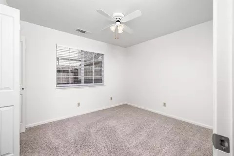 805 Edinburgh Dr, Modesto, CA 95350 photo 28
