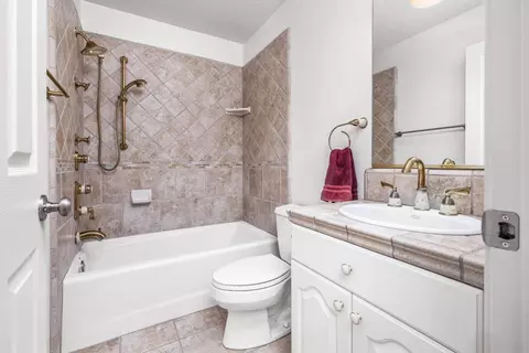 805 Edinburgh Dr, Modesto, CA 95350 photo 27