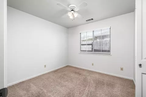 805 Edinburgh Dr, Modesto, CA 95350 photo 26