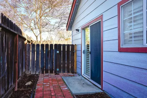 805 Edinburgh Dr, Modesto, CA 95350 photo 35