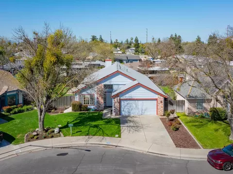 805 Edinburgh Dr, Modesto, CA 95350 photo 5