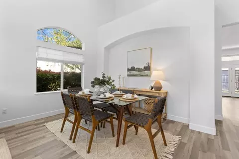 Dining - 5136 Whisper Oaks Ln, Carmichael, CA 95608 photo 2 of 2