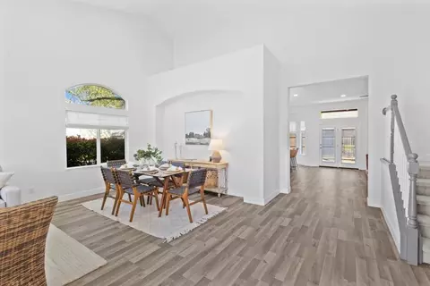 Entry Way - 5136 Whisper Oaks Ln, Carmichael, CA 95608 photo 1 of 5