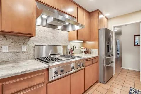 908 Plum Ln, Davis, CA 95616 photo 9