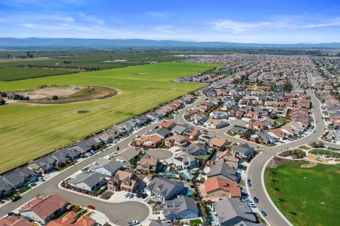 View/Area - 2385 Cava Pl, Manteca, CA 95337 photo 6 of 10