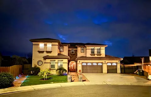 Exterior - 2385 Cava Pl, Manteca, CA 95337 photo 2 of 19