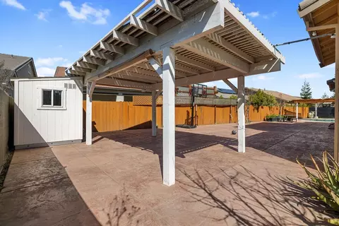 Exterior - 2385 Cava Pl, Manteca, CA 95337 photo 14 of 19