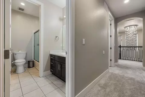 Entry Way - 2385 Cava Pl, Manteca, CA 95337 photo 14 of 18