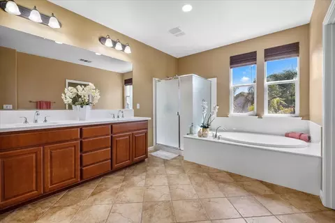 1594 Hometown Ln, Manteca, CA 95337 photo 32