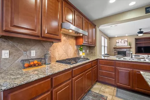 1594 Hometown Ln, Manteca, CA 95337 photo 13