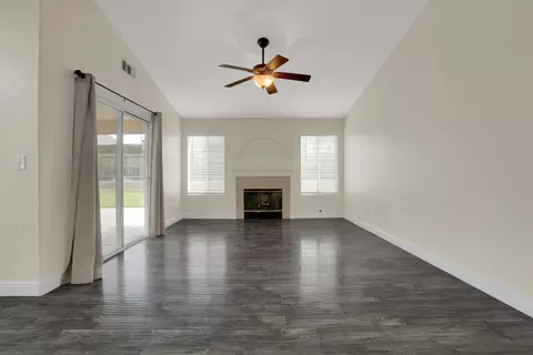 1576 Via Del Pettoruto, Gustine, CA 95322 photo 5