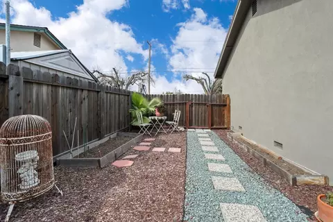 704 Woodrow Ave, Modesto, CA 95350 photo 27