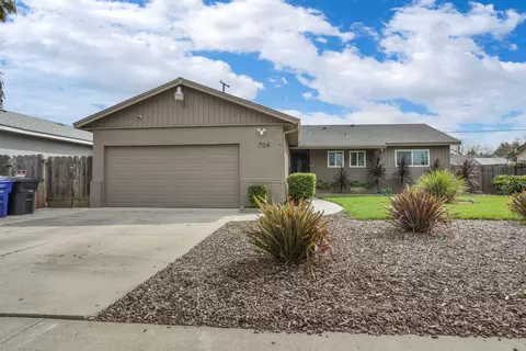 704 Woodrow Ave, Modesto, CA 95350 photo 3