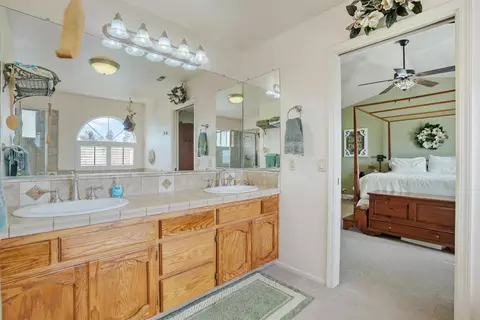 1186 Joseph Ct, Ripon, CA 95366 photo 32