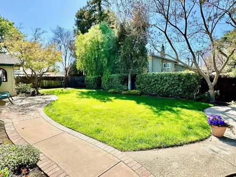 Exterior - 1721 N Johnson Rd, Turlock, CA 95382 photo 11 of 17