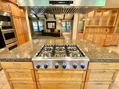 Kitchen - 1721 N Johnson Rd, Turlock, CA 95382 photo 7 of 10