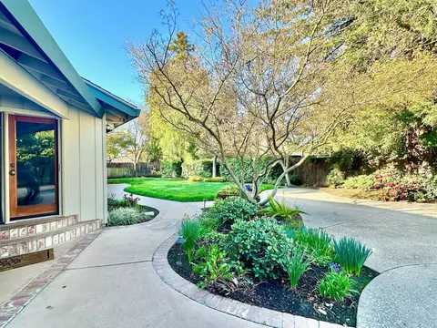 Exterior - 1721 N Johnson Rd, Turlock, CA 95382 photo 10 of 17