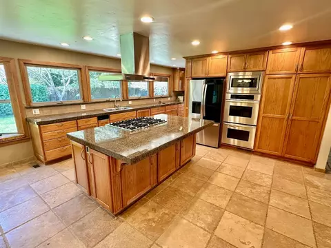 Kitchen - 1721 N Johnson Rd, Turlock, CA 95382 photo 3 of 10