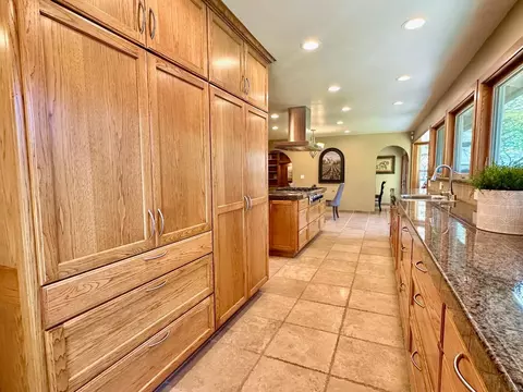 Kitchen - 1721 N Johnson Rd, Turlock, CA 95382 photo 8 of 10