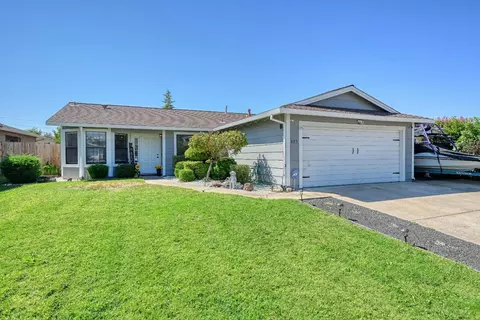 695 Lilly Cross Dr, Roseville, CA 95678
