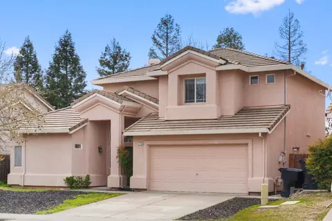 316 Avila Dr, Roseville, CA 95678