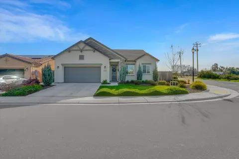 2192 Macedo St, Manteca, CA 95337 photo 1