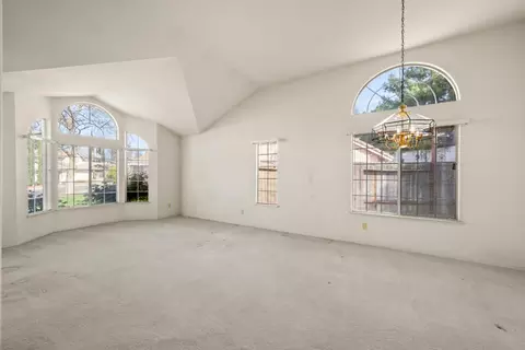 8115 Orchid Tree Way, Antelope, CA 95843 photo 10