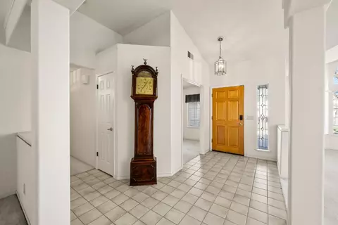 8115 Orchid Tree Way, Antelope, CA 95843 photo 9