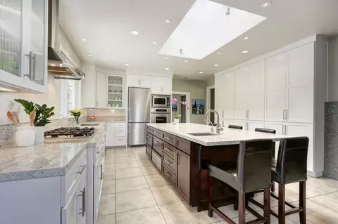 Kitchen - 1640 Gary Way, Carmichael, CA 95608 photo 2 of 8
