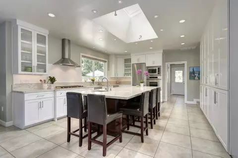 Kitchen - 1640 Gary Way, Carmichael, CA 95608 photo 1 of 8
