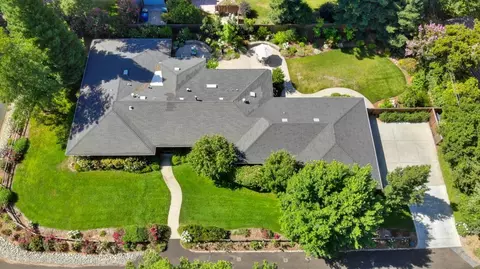 View/Area - 1640 Gary Way, Carmichael, CA 95608 photo 2 of 5