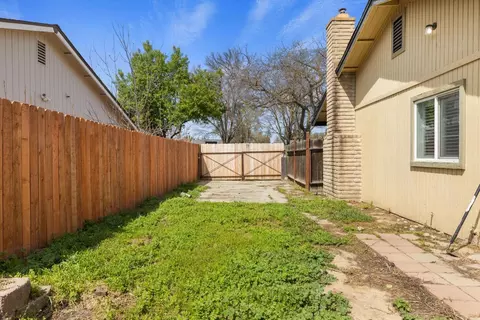 2708 Dania Ct, Modesto, CA 95358 photo 31