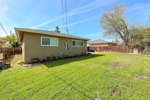 Exterior - 1509 Brookdale Dr, Merced, CA 95340 photo 10 of 12