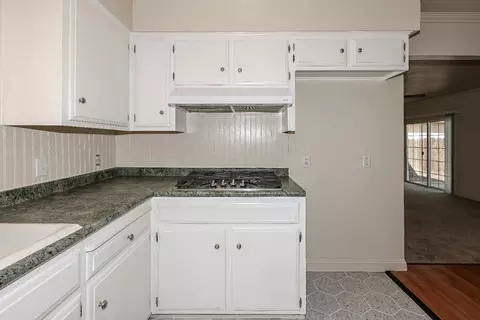 Kitchen - 1509 Brookdale Dr, Merced, CA 95340 photo 4 of 7