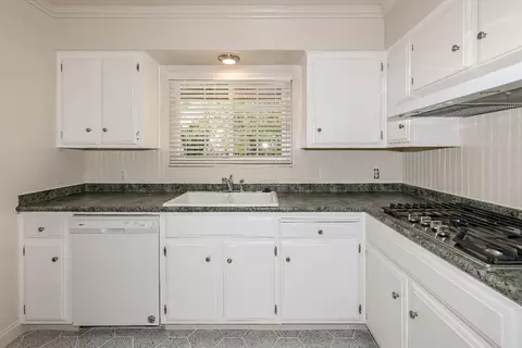 Kitchen - 1509 Brookdale Dr, Merced, CA 95340 photo 5 of 7