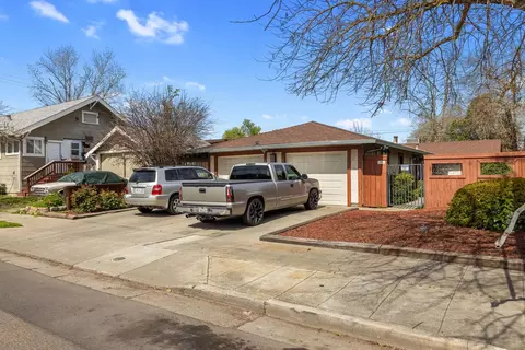 107 E Cleveland St, Stockton, CA 95204