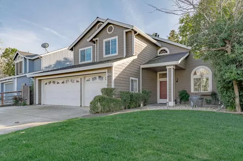 Exterior - 4412 Old Dairy Dr, Antelope, CA 95843 photo 5 of 10
