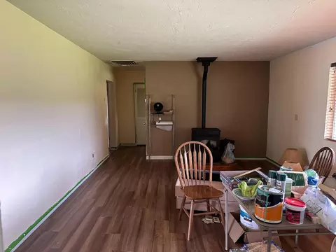 9047 Swasey Rd, Redding, CA 96001 photo 9