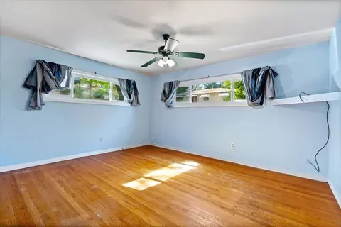 Bedroom - 1880 Point View Dr, Placerville, CA 95667 photo 6 of 7