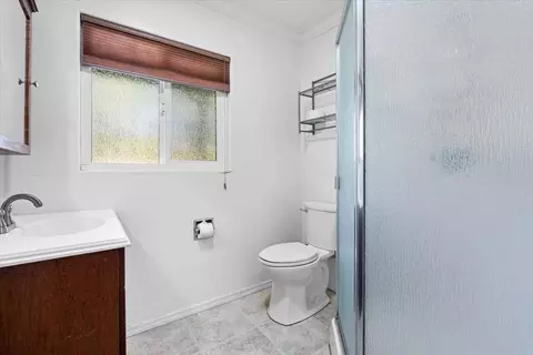 Bath - 1880 Point View Dr, Placerville, CA 95667 photo 3 of 3
